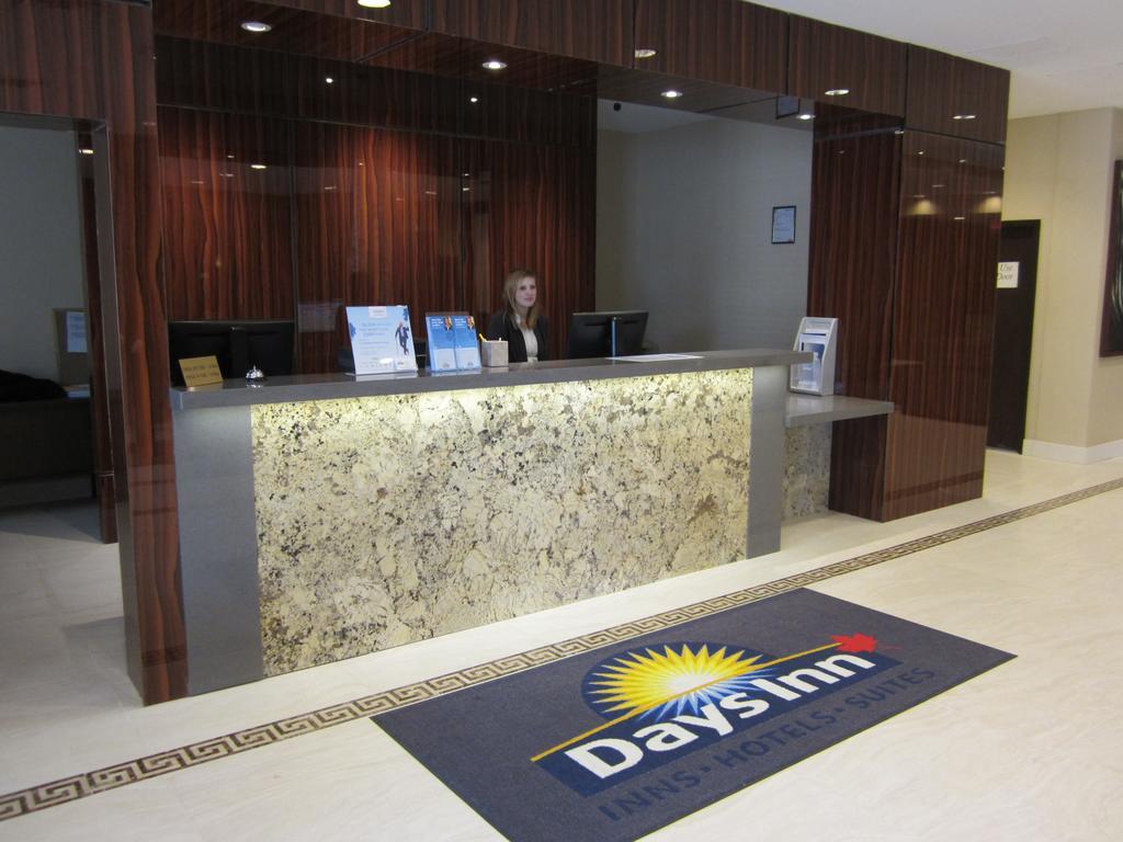 Days Inn By Wyndham Downtown Prince George Exterior photo